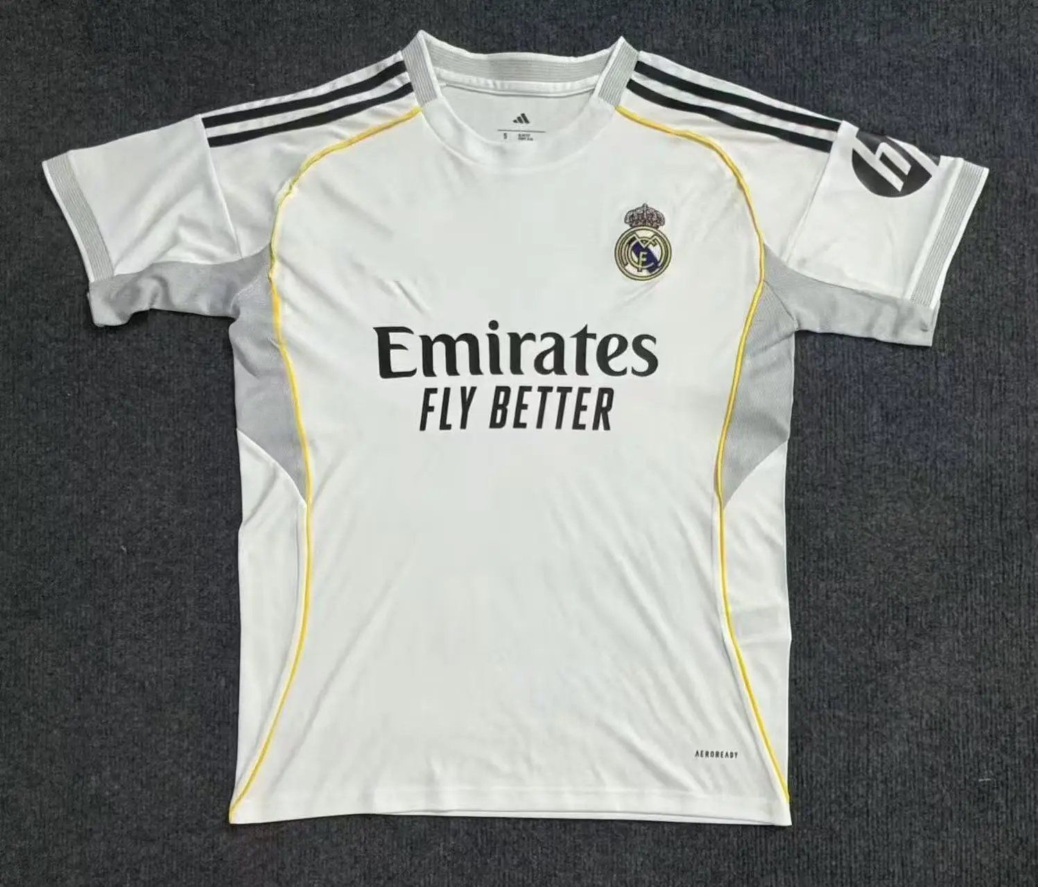 Adidas Real Madrid 2023/24 Home Jersey White