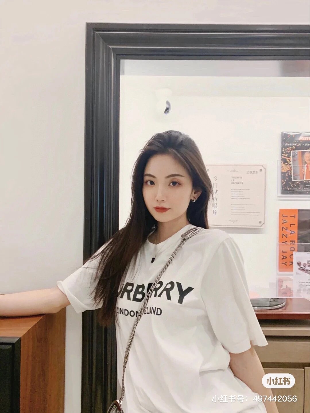 burberry white T-Shirt