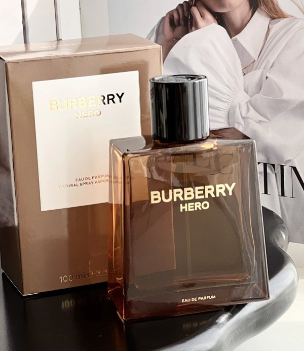 Burberry Hero Eau De Parfum Amber Mise