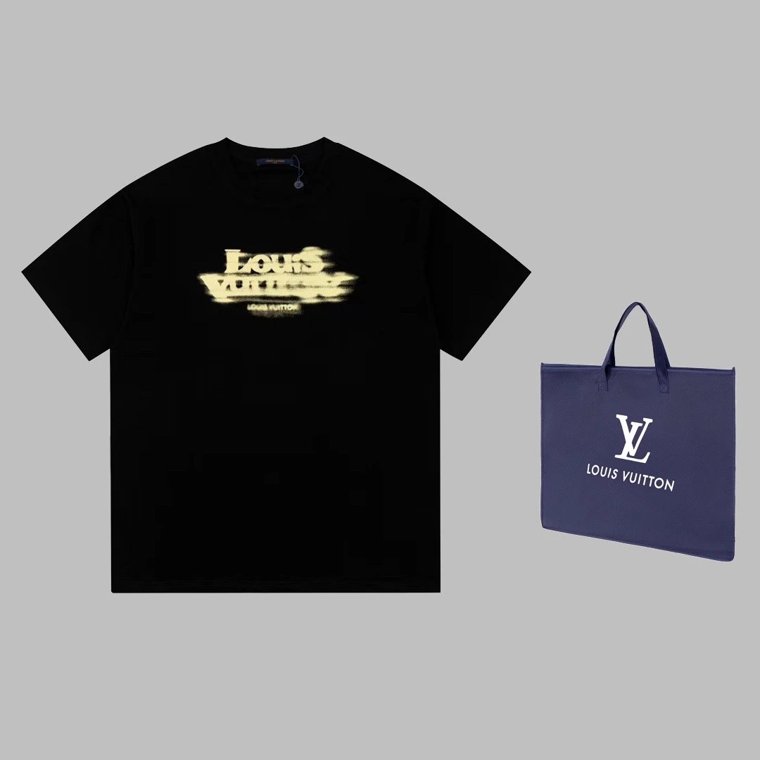 louis vuitton blurred logo black T-Shirt