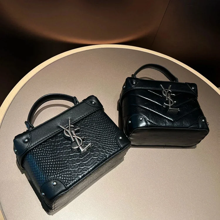 Saint Laurent Small Leather Handbag Black Mise