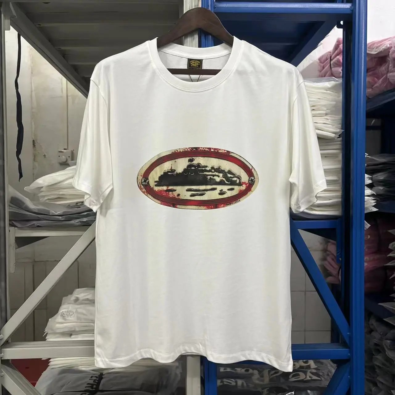 Corteiz White Letter short sleeves T-Shirt with oval ship graphic print for Men Women