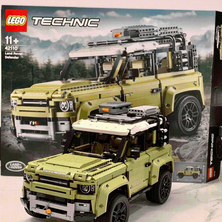 LEGO Technic Land Rover Defender Green