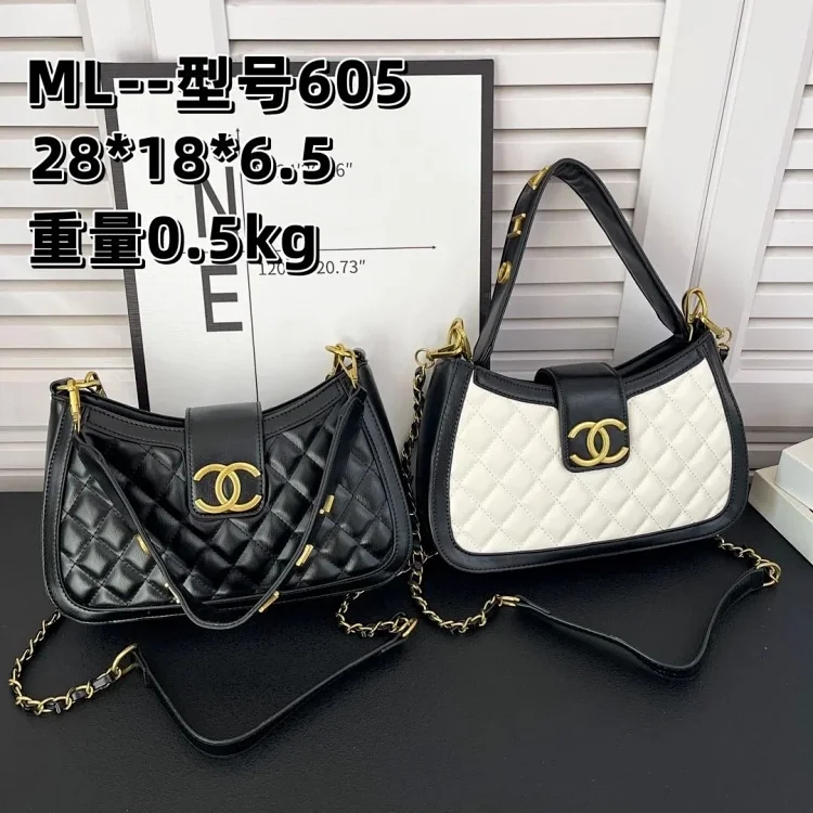 Chanel shoulder sling bag, 28*18cm,model 605, 05kg