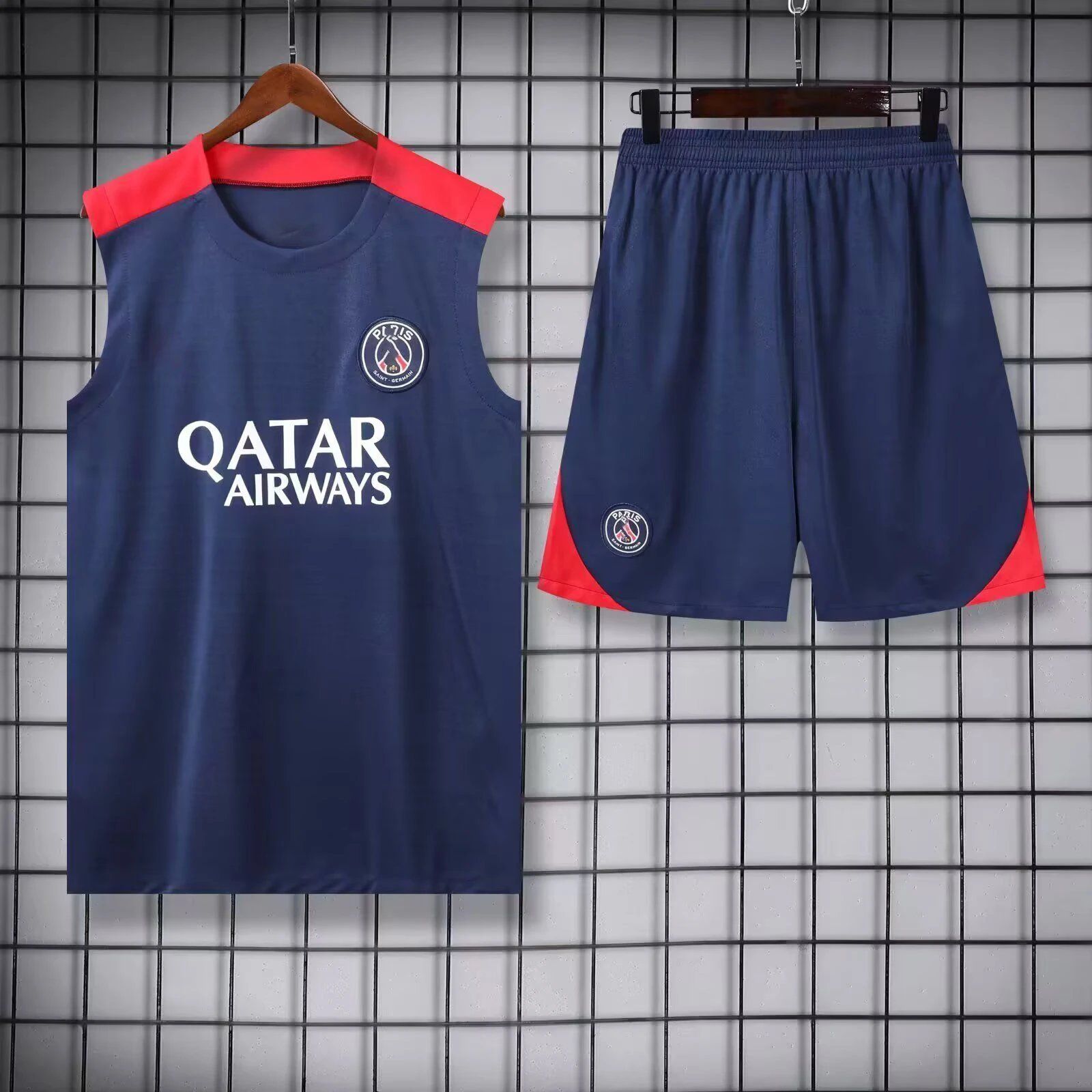 Paris Saint-Germain Qatar Airways Training Set Navy Blue