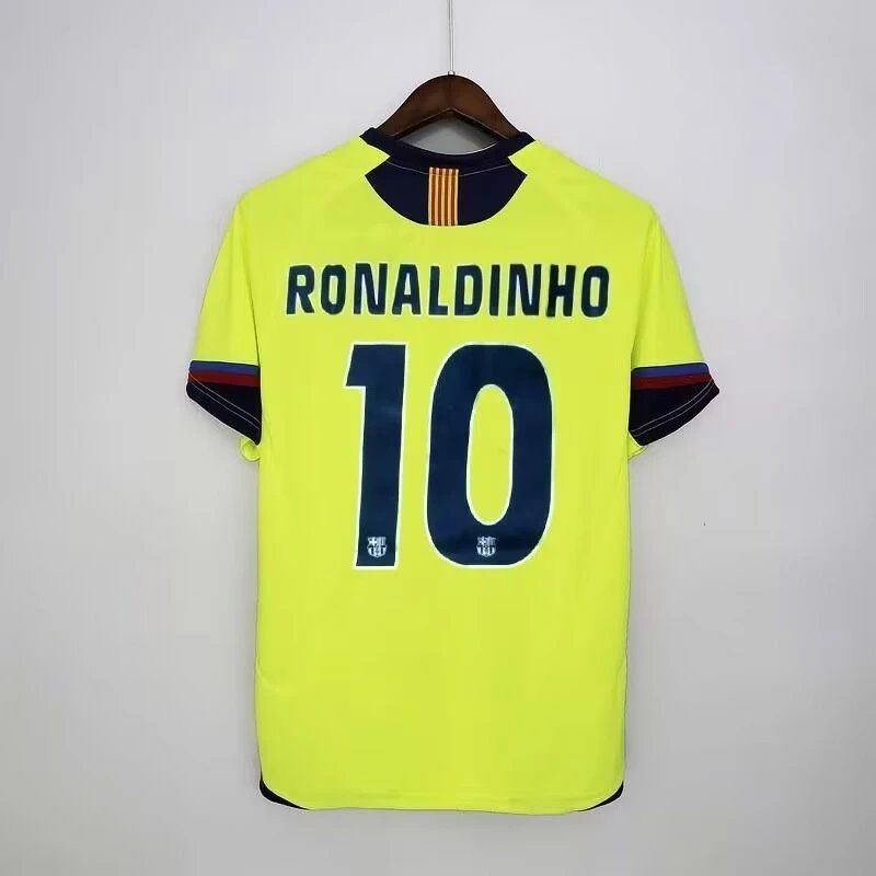 FC Barcelona Ronaldinho #10 Football Jersey – Yellow