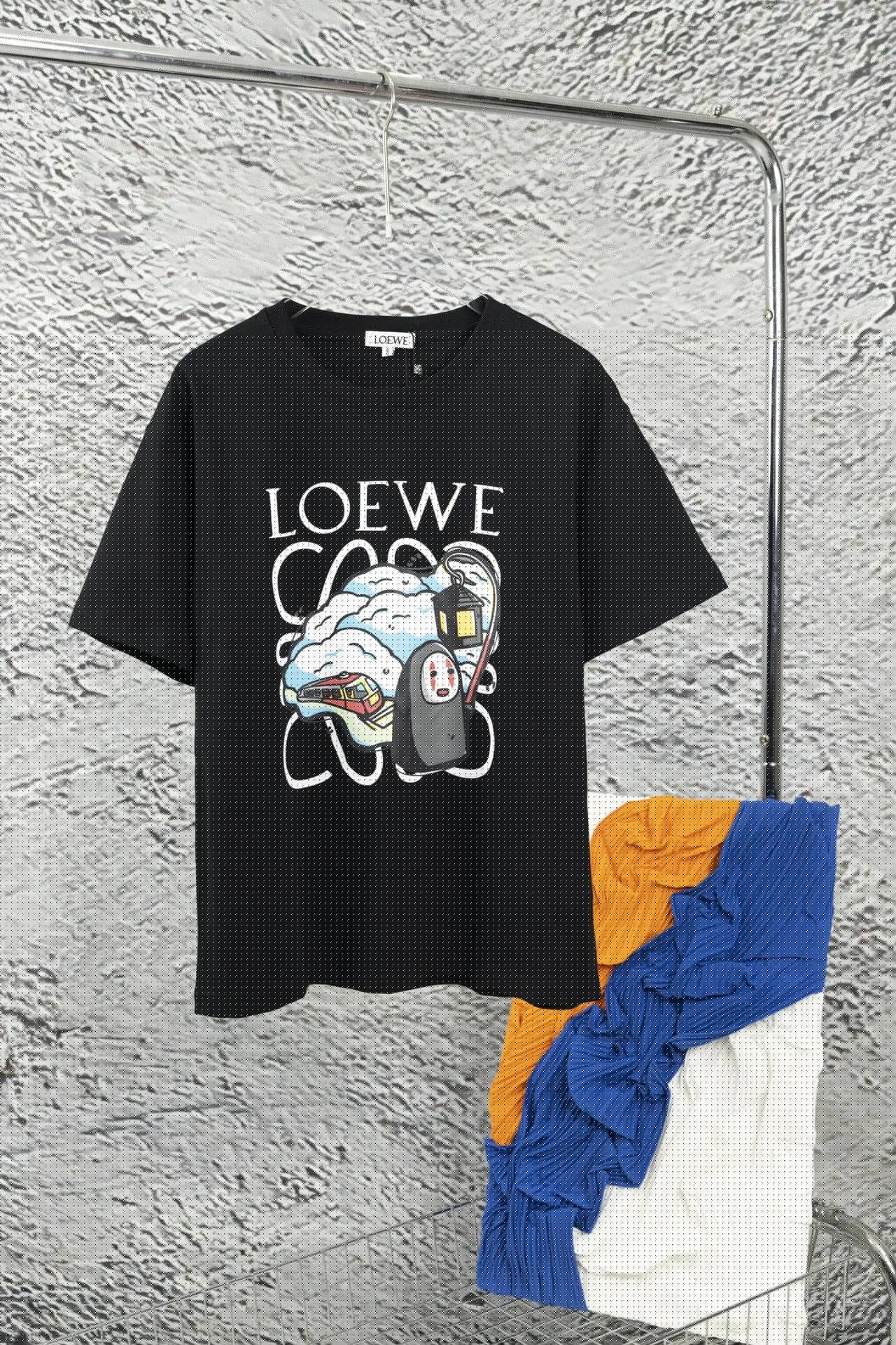 LOEWE unisex short-sleeve T-shirt with faceless man character printing in 2023