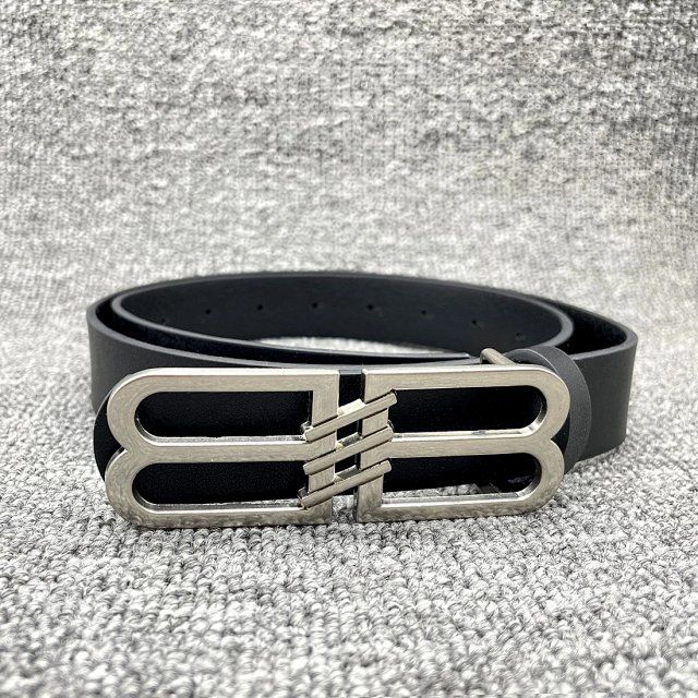 Belt Brand Belt with Modern Double-Buckle Design Black