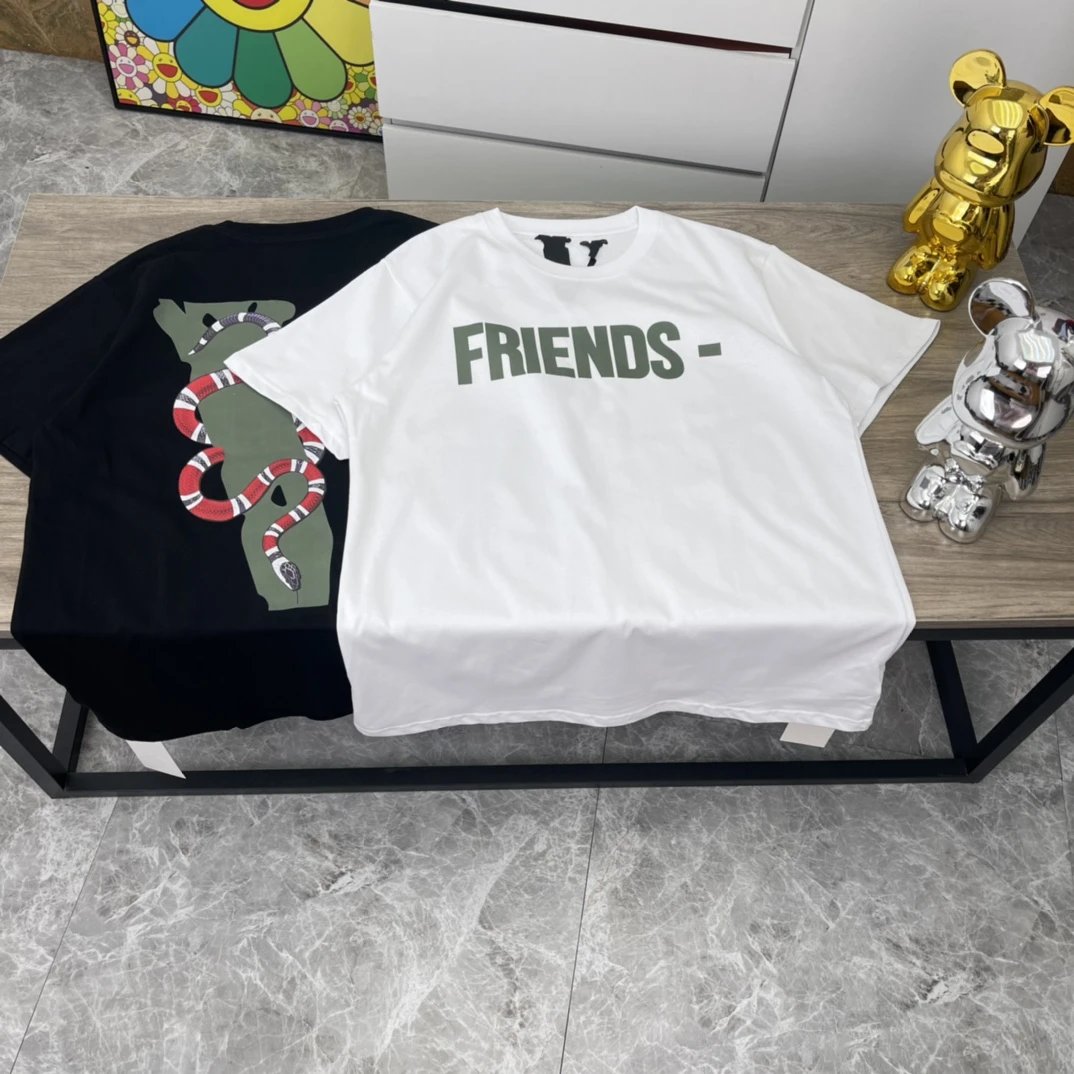 vogue friends white T-Shirt