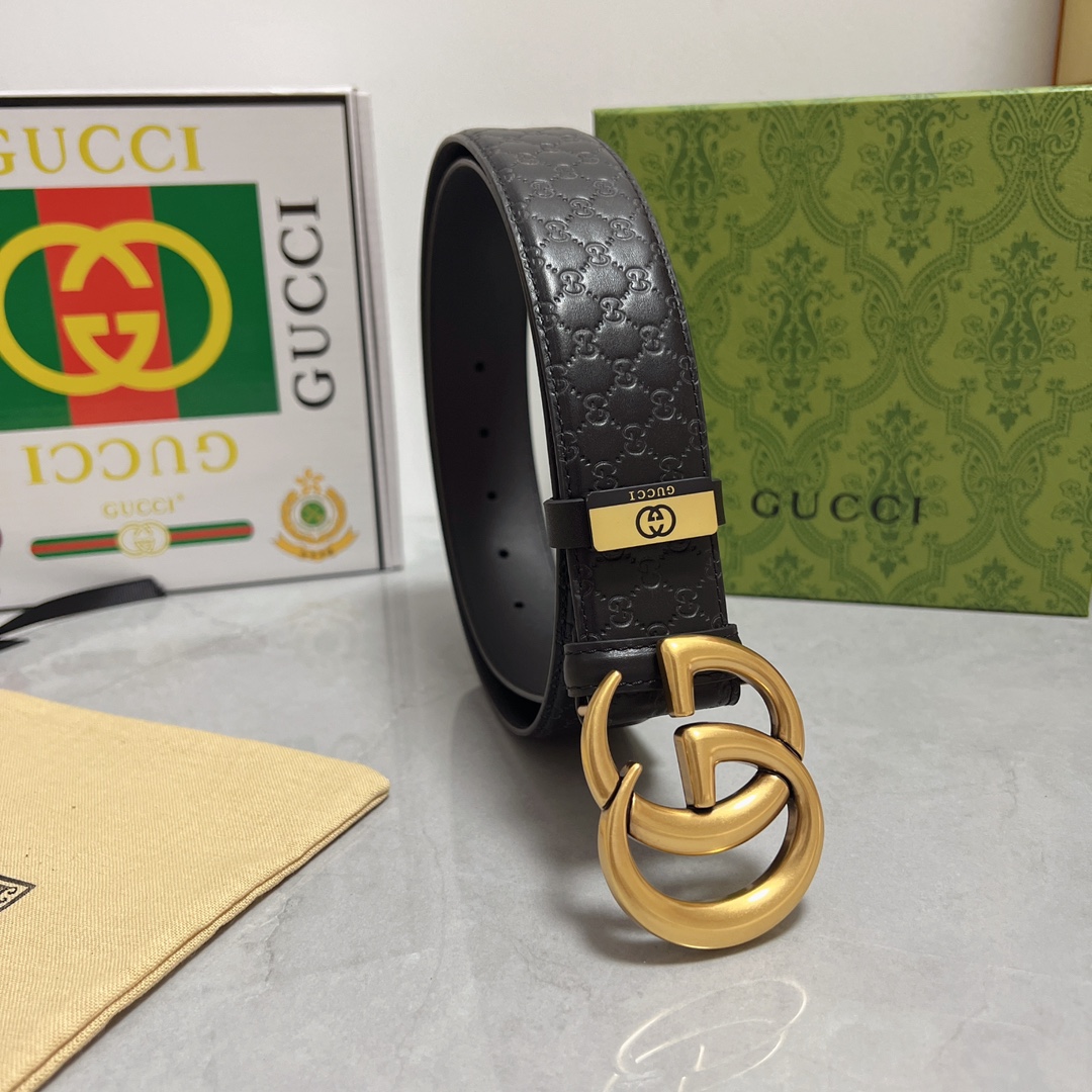 GUCCI Leather Belt and Wallet Set Black Mise