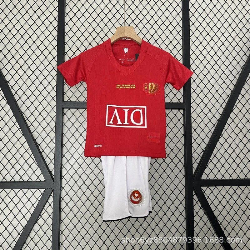 Nike Manchester United Final Moscow 2018 Kit Red